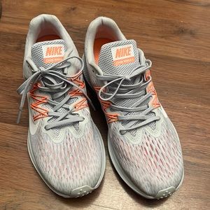 COPY - Women’s Nike Winflo 5